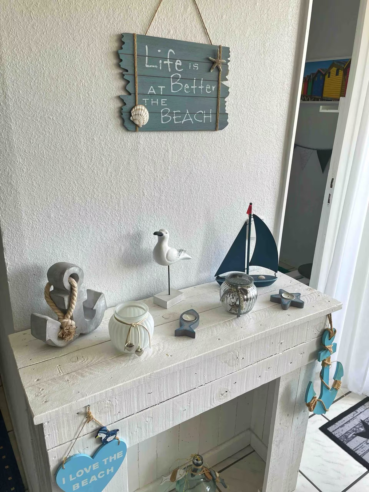 Maritime Deko – Life is Better at the Beach